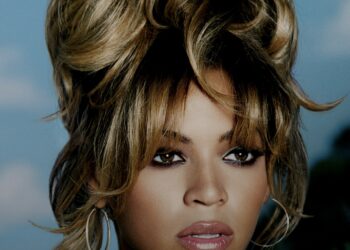 Beyoncé's Bey Keeper houten kist voor vinylplaten