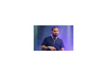 Roze OVO uilenpendanten ontworpen door Alex Moss voor Drake