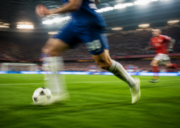 Feyenoord verliest van FC Barcelona in Champions League
