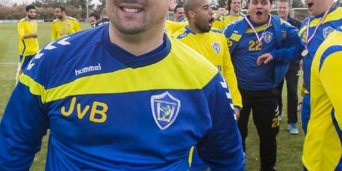 Quiermo Dumay na de klap tijdens de derby tegen GVVV
